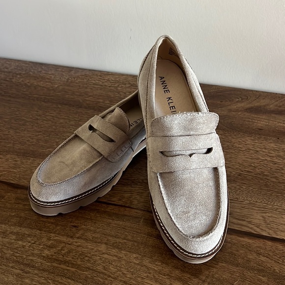 Anne Klein Loafers 7 - Picture 11 of 12